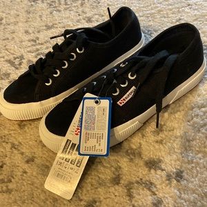 Superga Women’s 2750 Sneaker